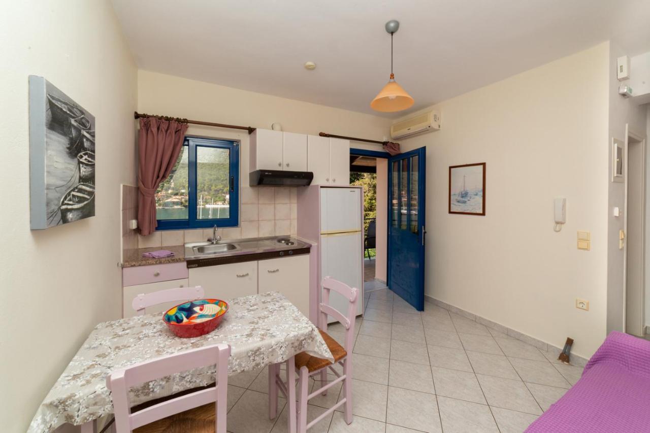 Natassa Apartments Agia Efimia Exterior foto